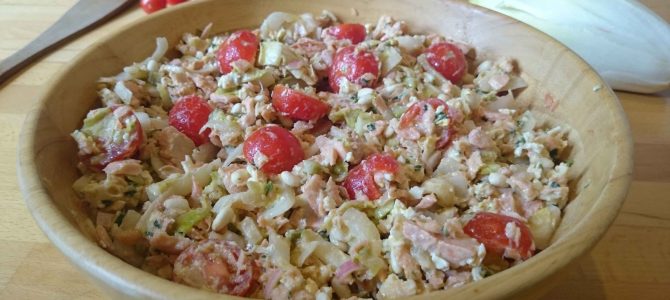 Salade d’endives & de saumon, vinaigrette gribiche